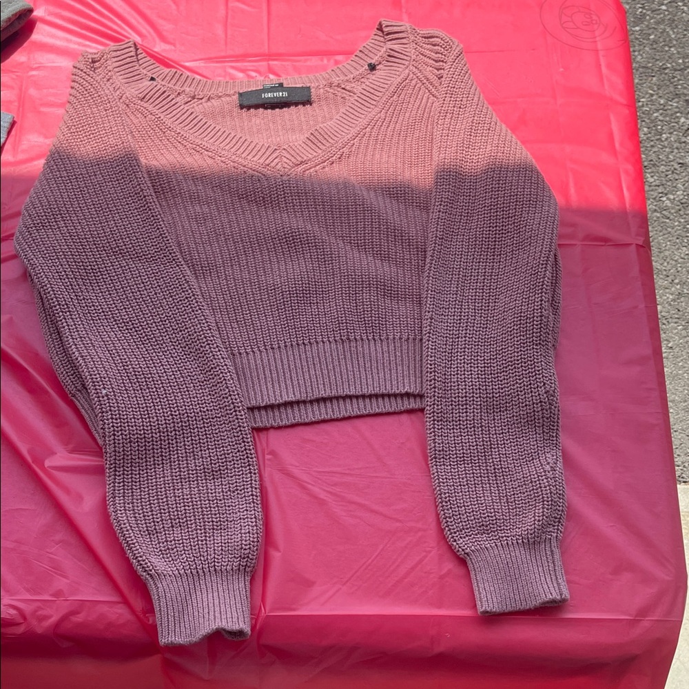 Forever 21 Mauve V-Neck Sweater